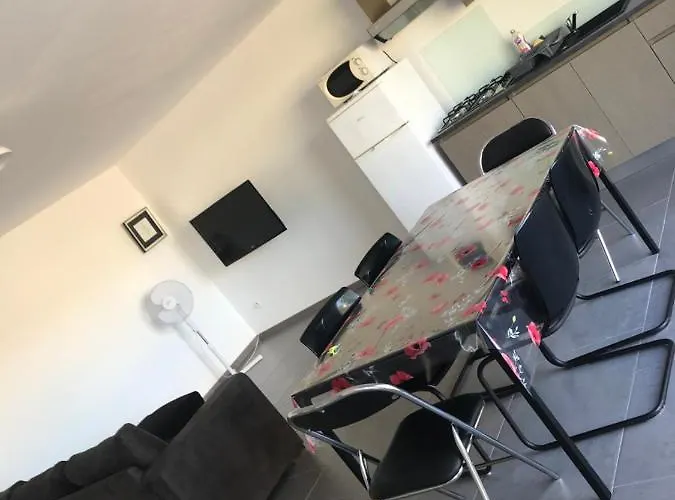 Chez Gino Et Alex A